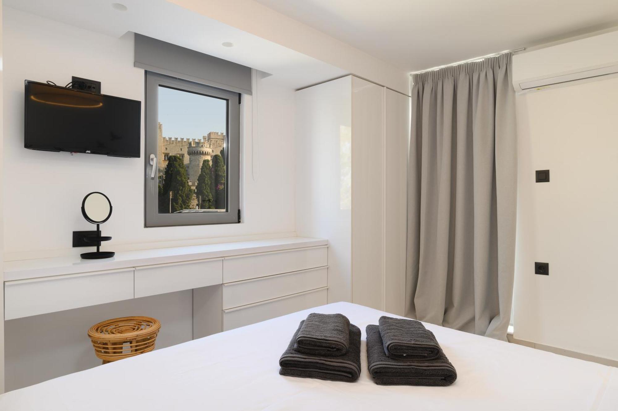 Castelo View Luxury Apt Rhodes City Zewnętrze zdjęcie
