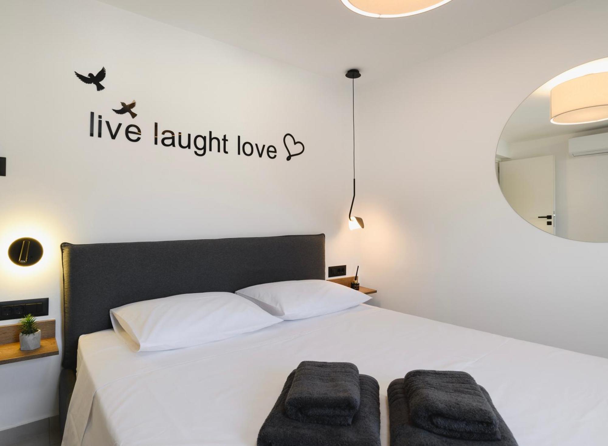 Castelo View Luxury Apt Rhodes City Zewnętrze zdjęcie